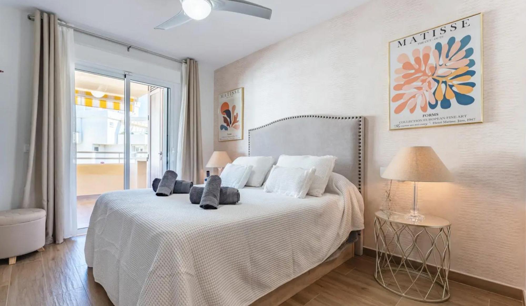 Apartamento Boutique Miramar Playa, Garaje Opcional ฟูเอนฮิโรลา ภายนอก รูปภาพ