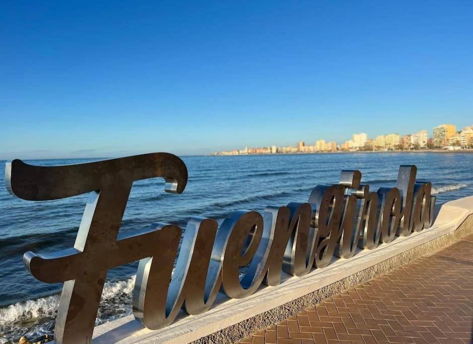 Apartamento Boutique Miramar Playa, Garaje Opcional ฟูเอนฮิโรลา ภายนอก รูปภาพ